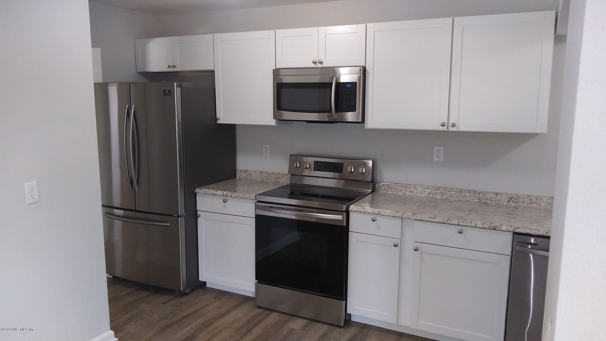 11428 Emuness Road Jacksonville, FL 32218 - Photo 2 of 15 02