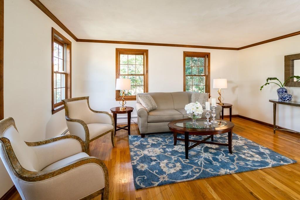 262 Virginia Road Concord, MA 01742 - Photo 13 of 32 Gallery Image 13