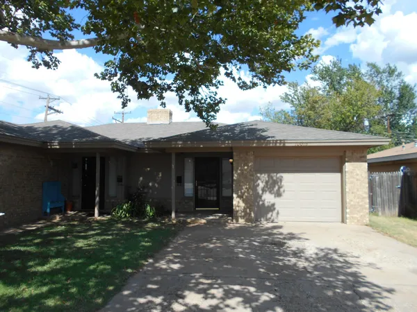 $1,100 | 7001 Geneva Avenue, Unit B, Lubbock, TX 79413