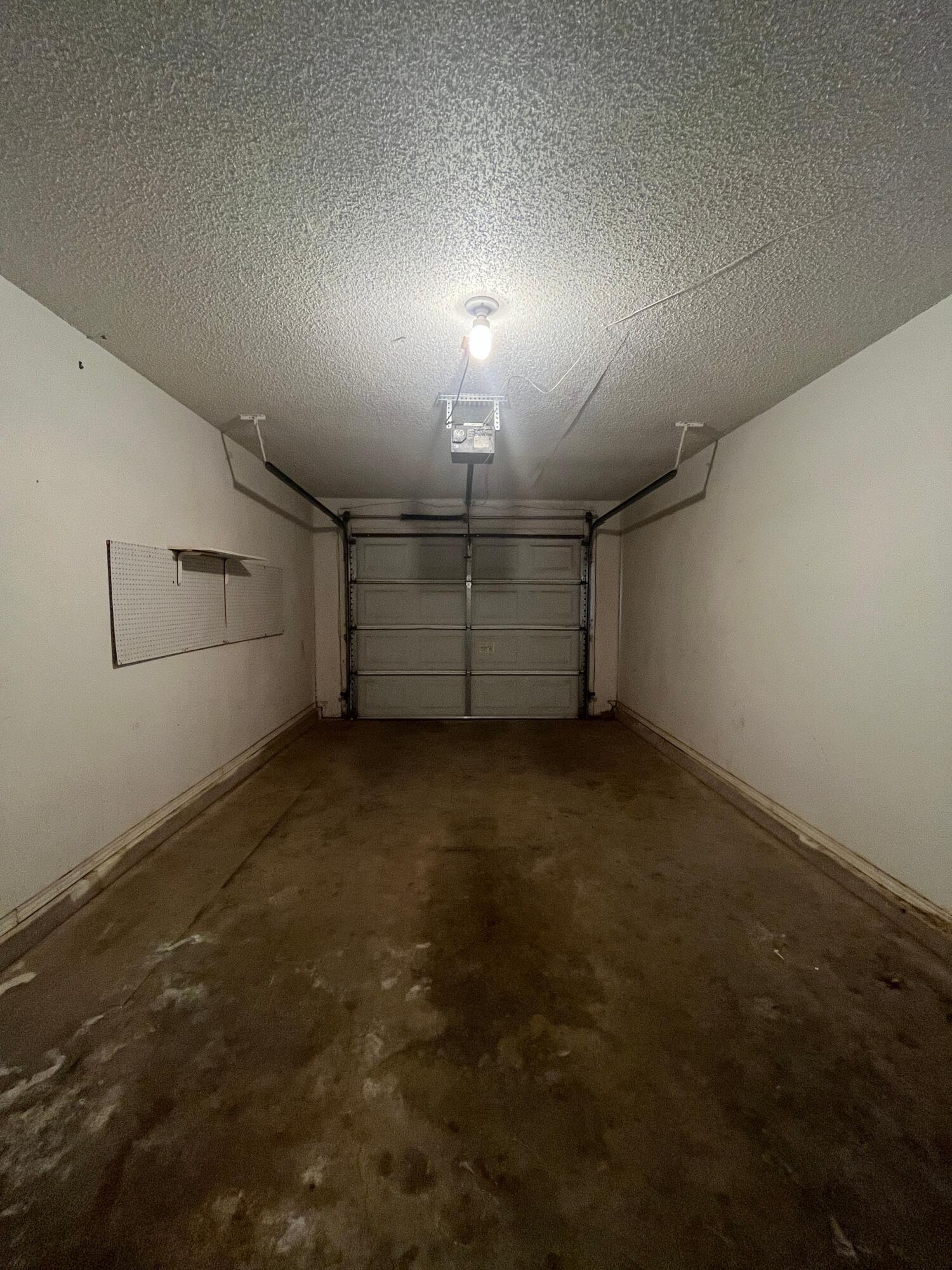 7001 Geneva Avenue, Unit B Lubbock, TX 79413 - Photo 12 of 14 original (11)