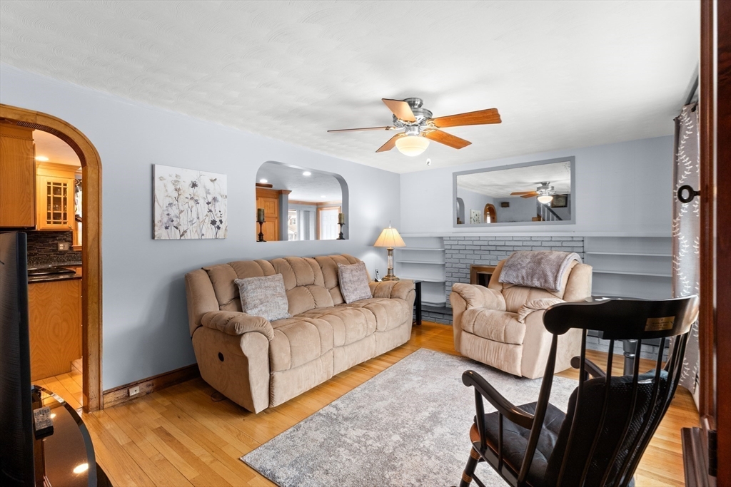 6 Keyes Road Billerica, MA 01821 - Photo 19 of 40