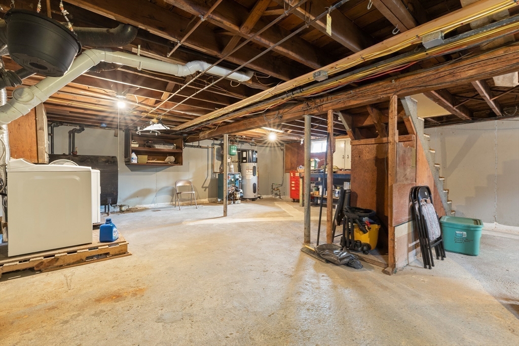 6 Keyes Road Billerica, MA 01821 - Photo 34 of 40