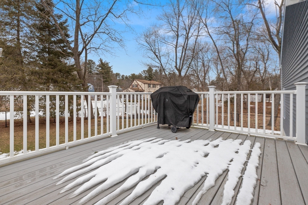 6 Keyes Road Billerica, MA 01821 - Photo 36 of 40