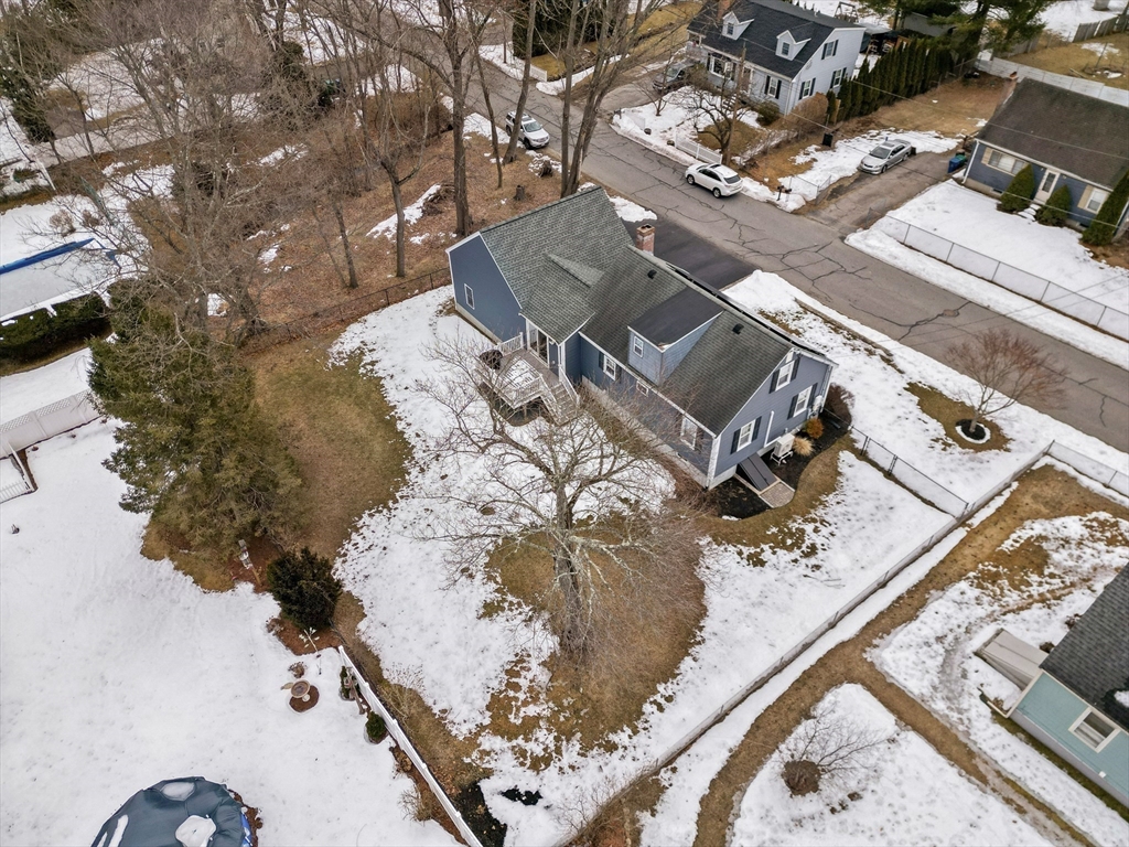6 Keyes Road Billerica, MA 01821 - Photo 8 of 40