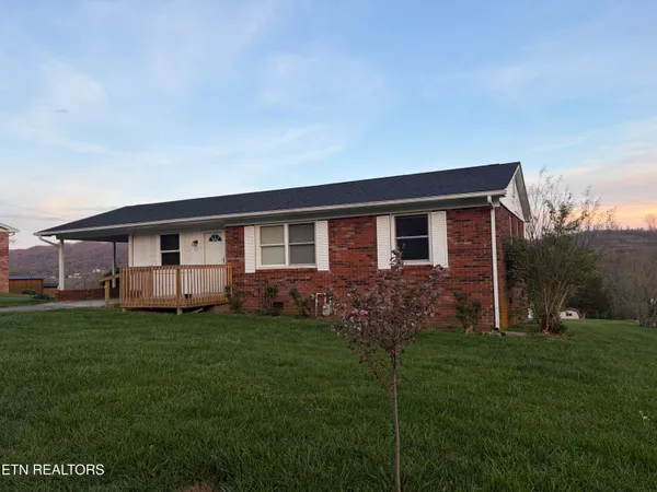 $214,900 | 311 Whitaker Street, Tazewell, TN 37879