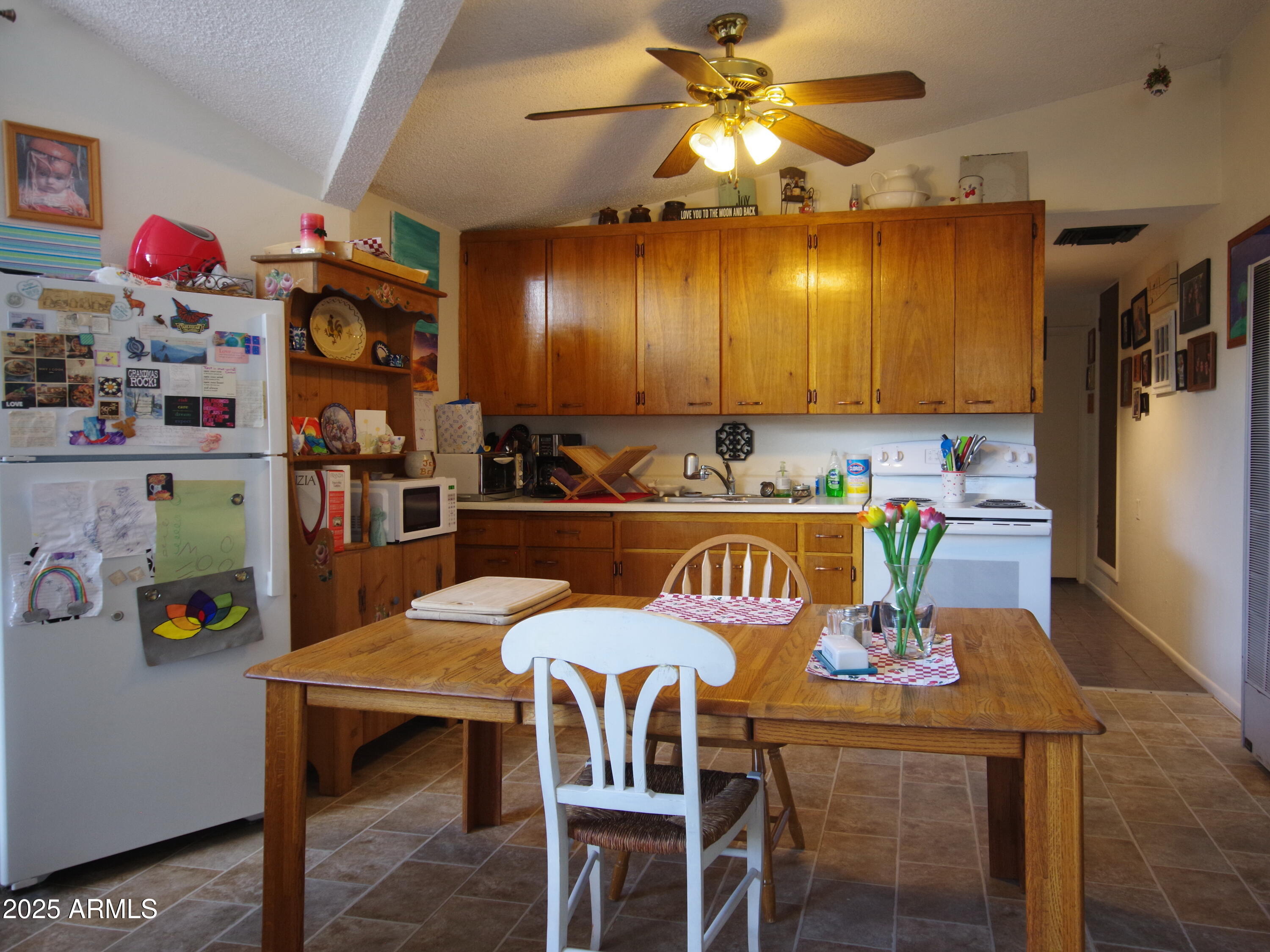 202 East Frontier Street Payson, AZ 85541 - Photo 3 of 13 Unit A
