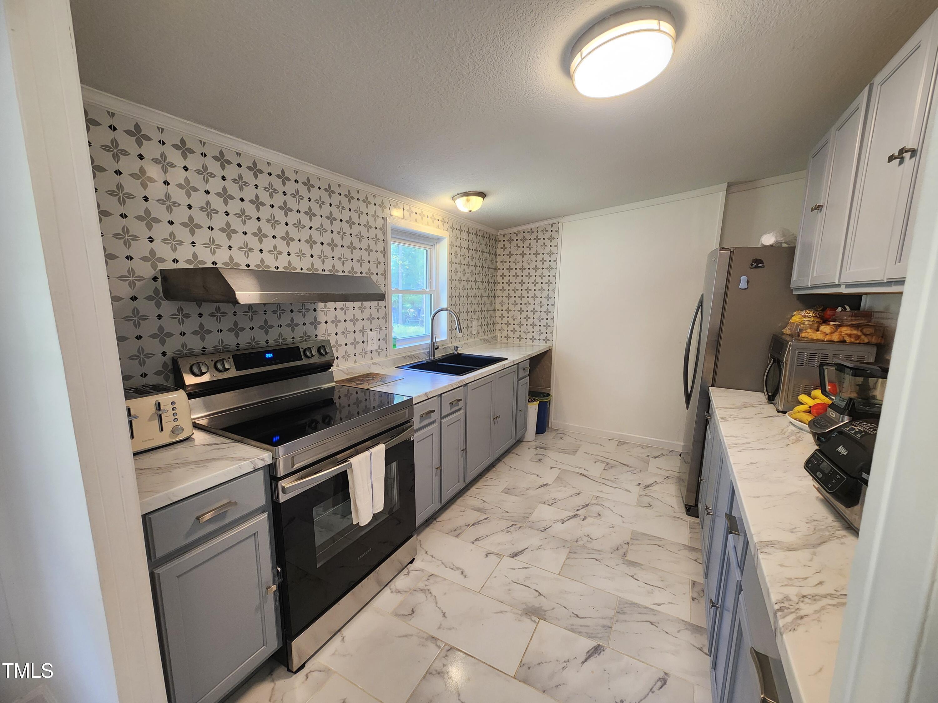 88 Barnes Road Middlesex, NC 27557 - Photo 2 of 18 Kitchen