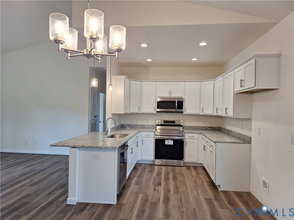 2086 East Courthouse Road Blackstone, VA 23824 - Photo 7 of 13