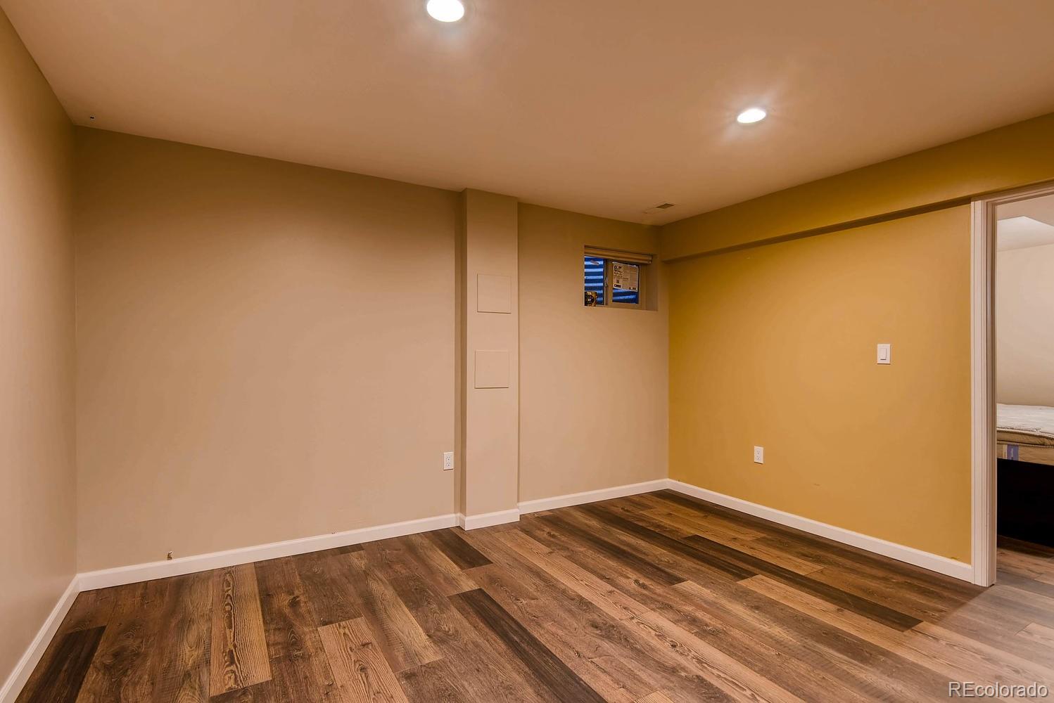 6861 Devinney Street Arvada, CO 80004 - Photo 18 of 28