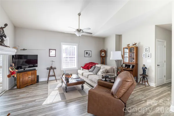 $584,500 | 194 Hattaway Circle, Troy, NC 27371