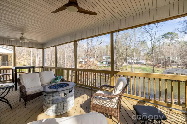 $584,500 | 194 Hattaway Circle, Troy, NC 27371