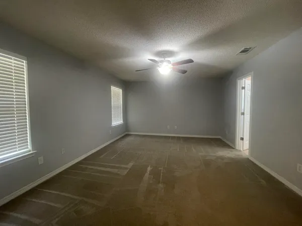 $1,695 | 212 Lustan Drive, Crestview, FL 32536