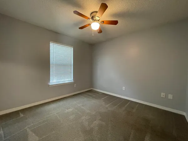 $1,695 | 212 Lustan Drive, Crestview, FL 32536