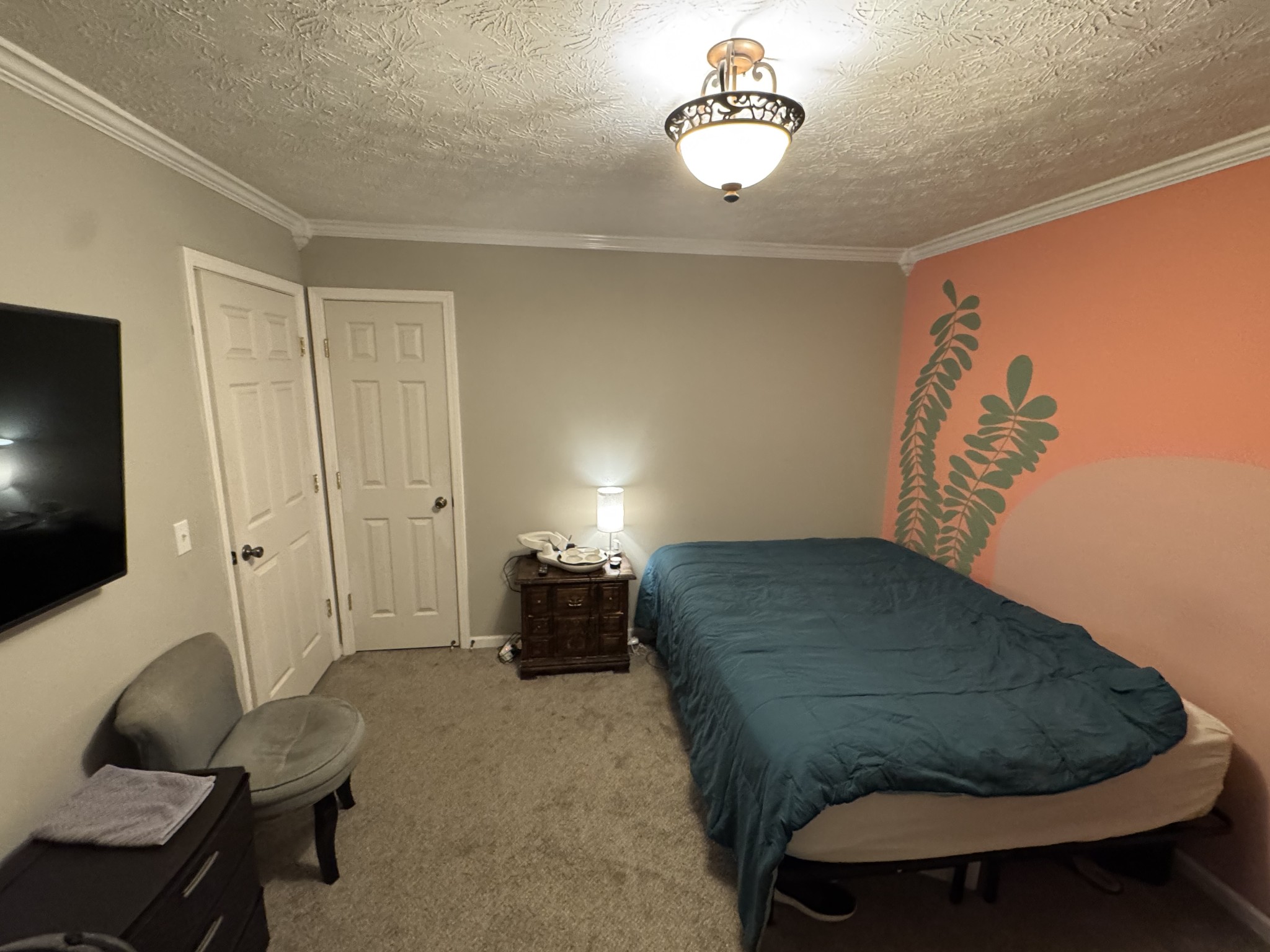 520 Briarhill Road Lebanon, TN 37087 - Photo 17 of 37 a living room with furniture and a flat screen tv