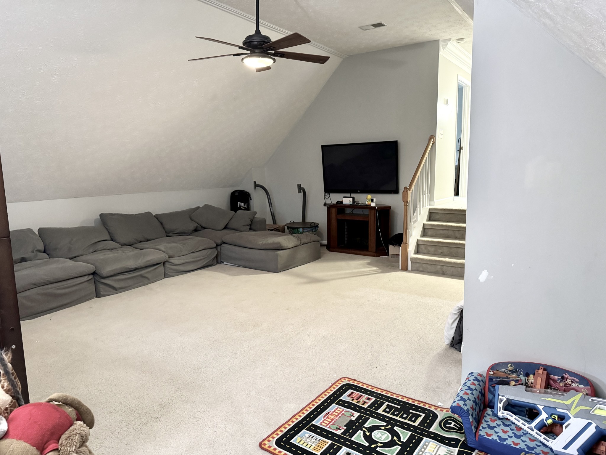 520 Briarhill Road Lebanon, TN 37087 - Photo 30 of 37 a living room with furniture and a flat screen tv