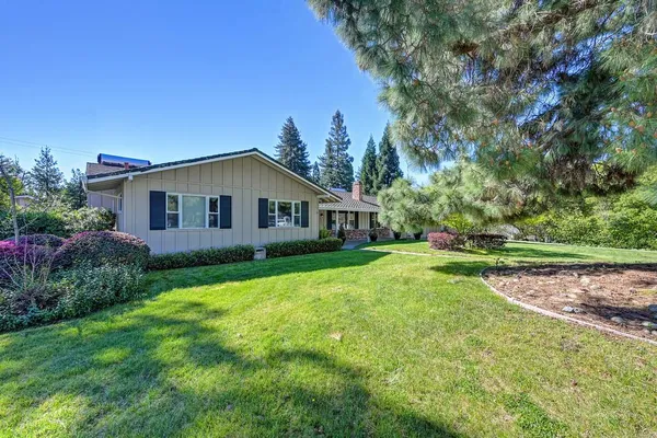 $885,000 | 6730 Lakeview Drive, Carmichael, CA 95608