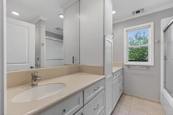 $885,000 | 6730 Lakeview Drive, Carmichael, CA 95608