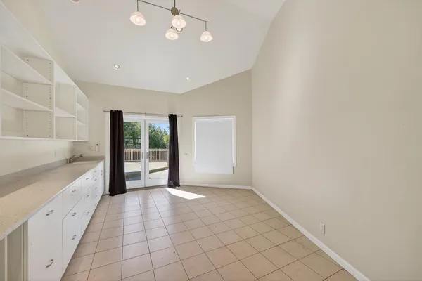 $885,000 | 6730 Lakeview Drive, Carmichael, CA 95608