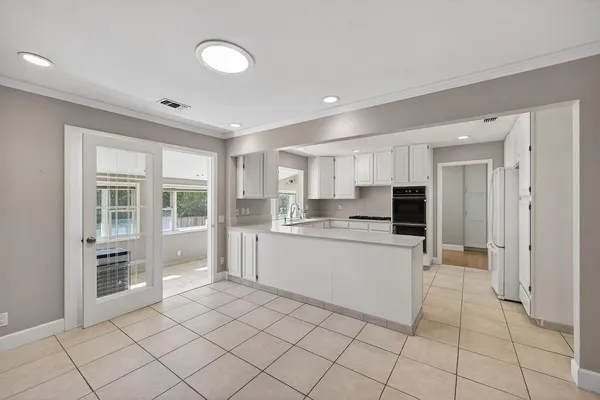 $885,000 | 6730 Lakeview Drive, Carmichael, CA 95608