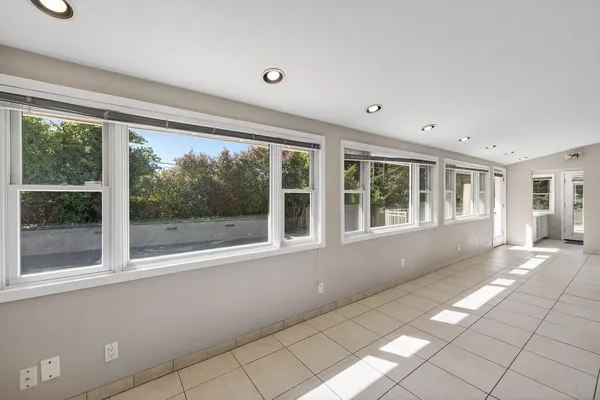 $885,000 | 6730 Lakeview Drive, Carmichael, CA 95608