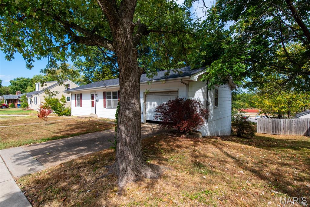 613 West State Street Union, MO 63084 - Photo 2 of 26