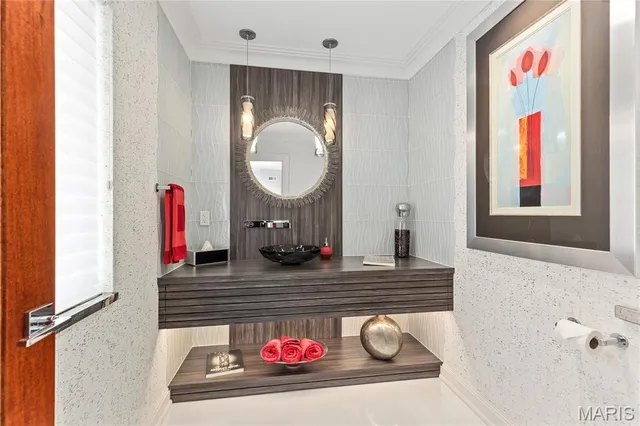 $2,575,000 | 7 Westwood Country Club, Westwood, MO 63131