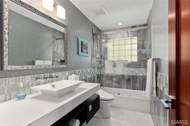 $2,575,000 | 7 Westwood Country Club, Westwood, MO 63131