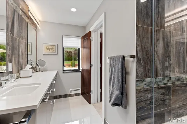 $2,575,000 | 7 Westwood Country Club, Westwood, MO 63131