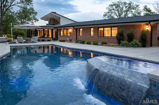 $2,575,000 | 7 Westwood Country Club, Westwood, MO 63131