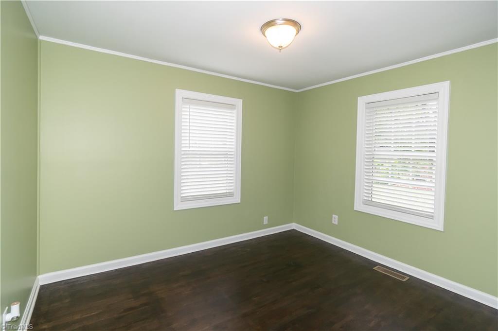 1500 Valley Ridge Drive High Point, NC 27260 - Photo 21 of 27 Bedroom 2, closet not pictured.