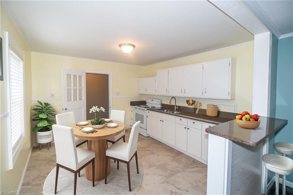 1500 Valley Ridge Drive High Point, NC 27260 - Photo 25 of 27 *Virtual Staging*