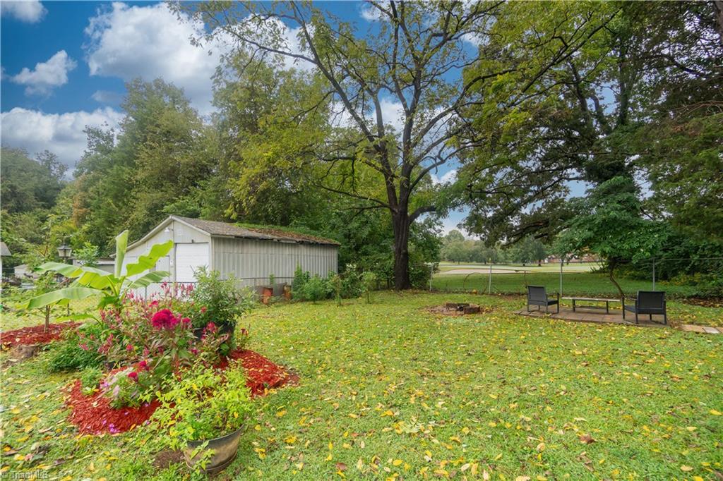 1500 Valley Ridge Drive High Point, NC 27260 - Photo 10 of 27 Gallery Image 10