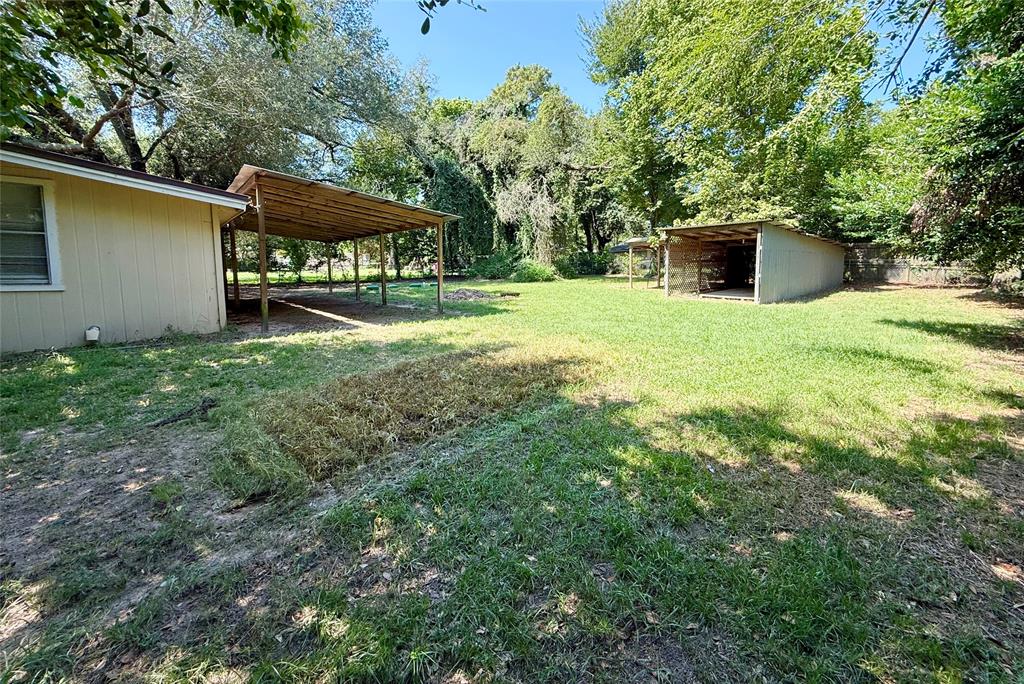 908 Sycamore Athens, TX 75751 - Photo 25 of 28 a view of a outdoor space