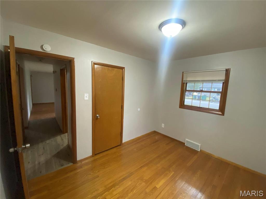 1445 Fairmeadows Lane St. Louis, MO 63138 - Photo 13 of 31