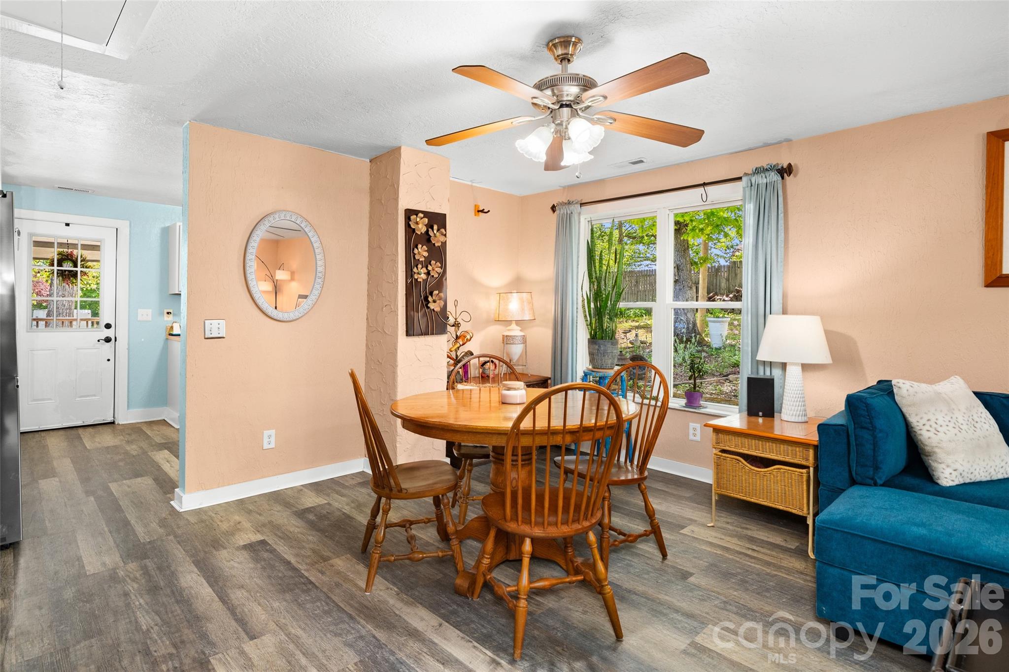 28 Cathys Cove Road Hendersonville, NC 28792 - Photo 14 of 42