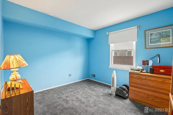 $739,000 | 41 Rodak Circle, Edison, NJ 08817