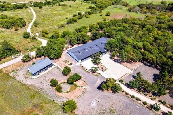 $1,150,000 | 1431 Farm To Market Road 85, Ennis, TX 75119