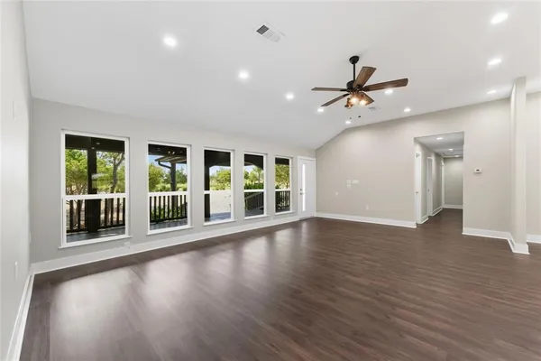 $1,150,000 | 1431 Farm To Market Road 85, Ennis, TX 75119