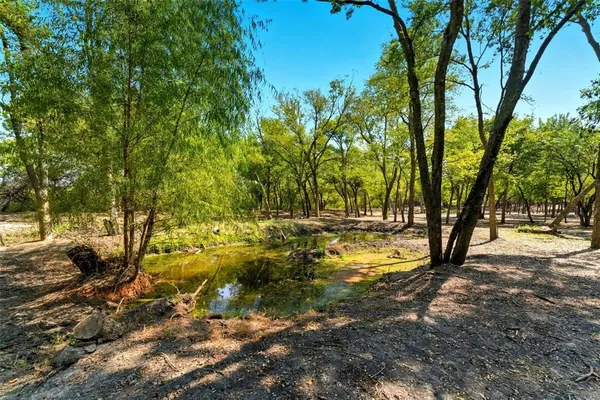 $1,150,000 | 1431 Farm To Market Road 85, Ennis, TX 75119