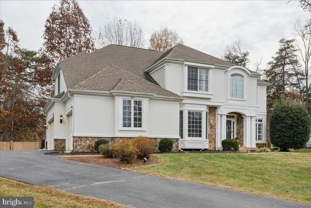 $1,195,900 | 301 Marjorie Lane, Herndon, VA 20170