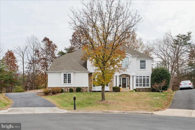 $1,195,900 | 301 Marjorie Lane, Herndon, VA 20170