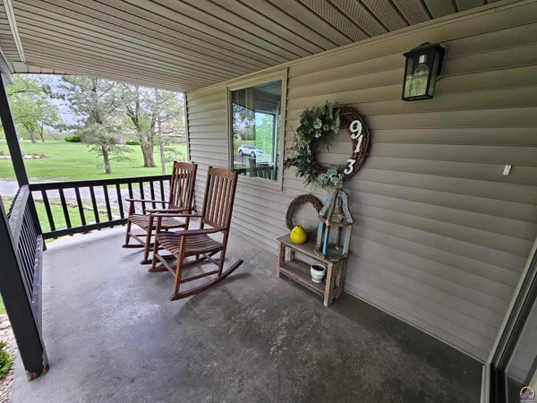$345,000 | 913 South 12th Street, Sabetha, KS 66534