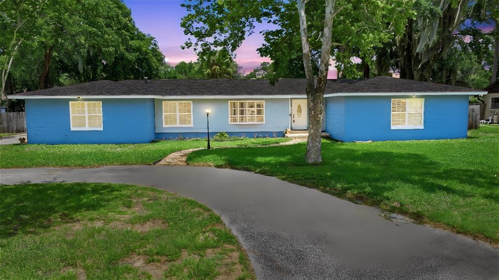 3955 Southeast 17th Street Ocala, FL 34471 - Photo 1 of 46