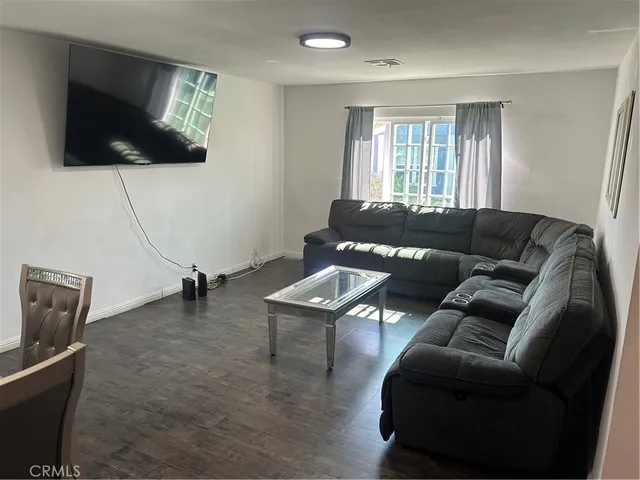 $140,000 | 320 North Park Vista Street, Unit 28, Anaheim, CA 92806