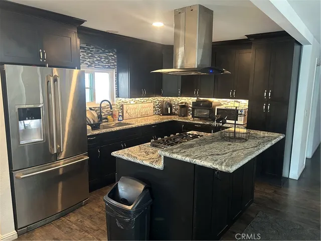 $140,000 | 320 North Park Vista Street, Unit 28, Anaheim, CA 92806