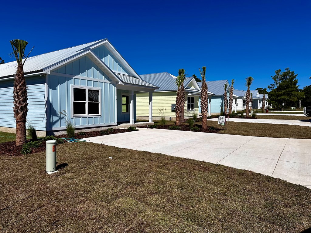 240 Ante Beppum Loop Carrabelle, FL 32322 - Photo 2 of 54
