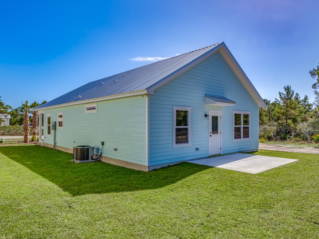 240 Ante Beppum Loop Carrabelle, FL 32322 - Photo 9 of 54