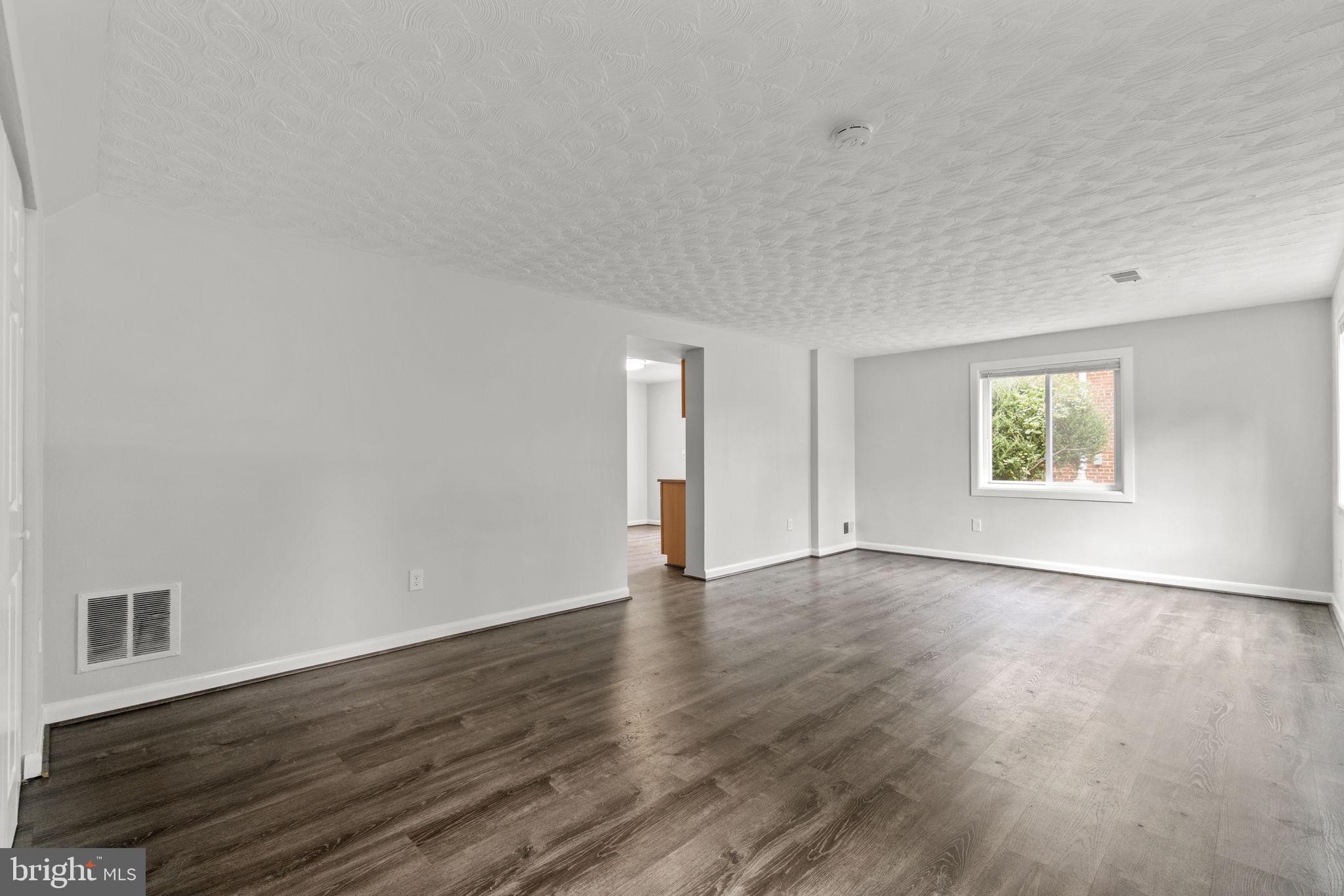 501 Waterford Road Silver Spring, MD 20901 - Photo 15 of 20