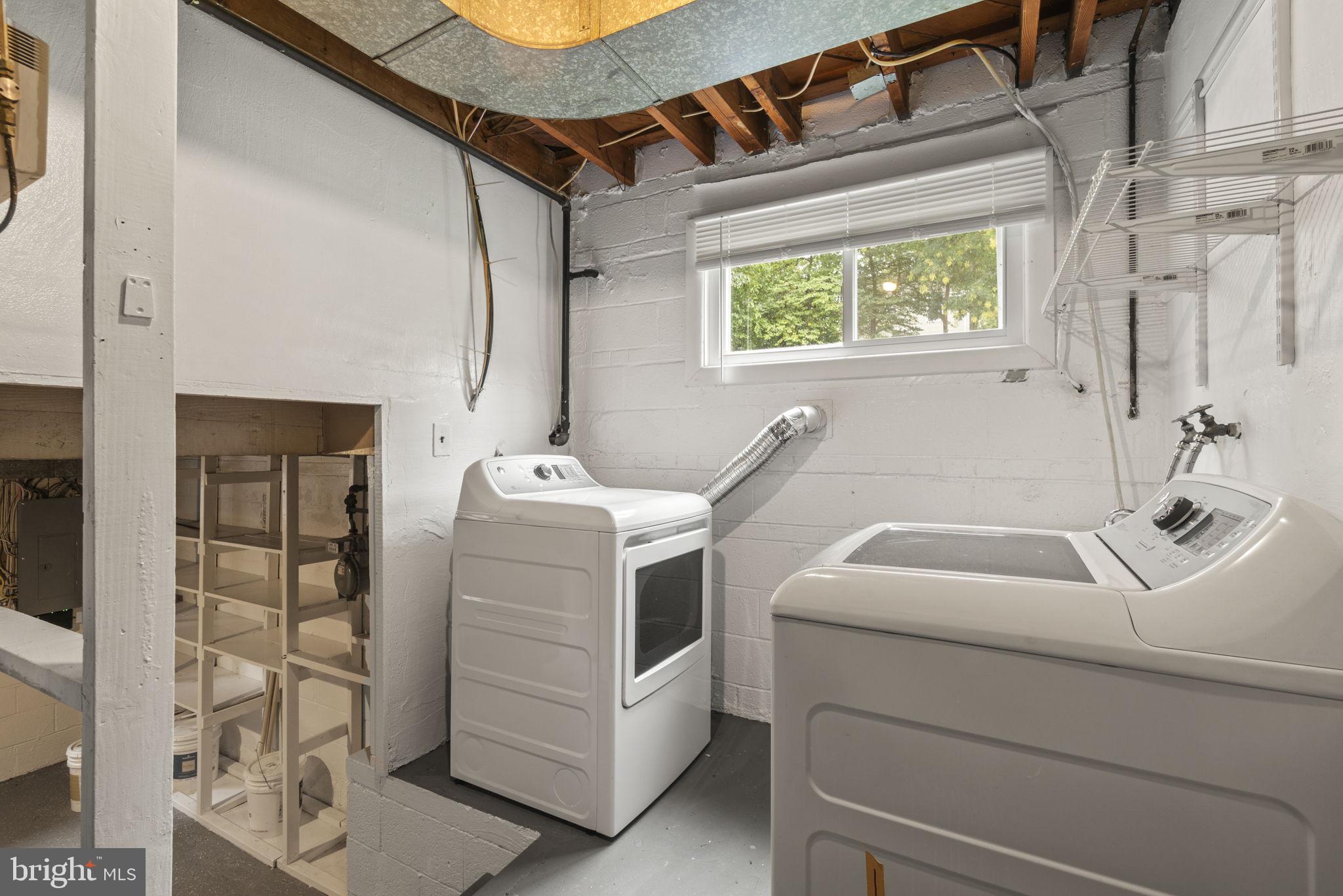 501 Waterford Road Silver Spring, MD 20901 - Photo 18 of 20 Laundry