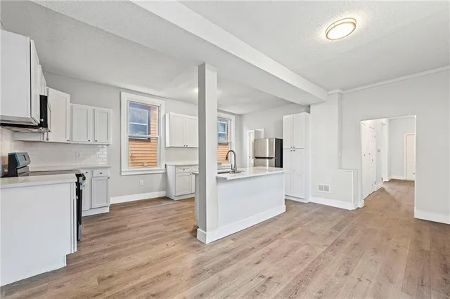 $225,000 | 512 Ottawa Street, Leavenworth, KS 66048